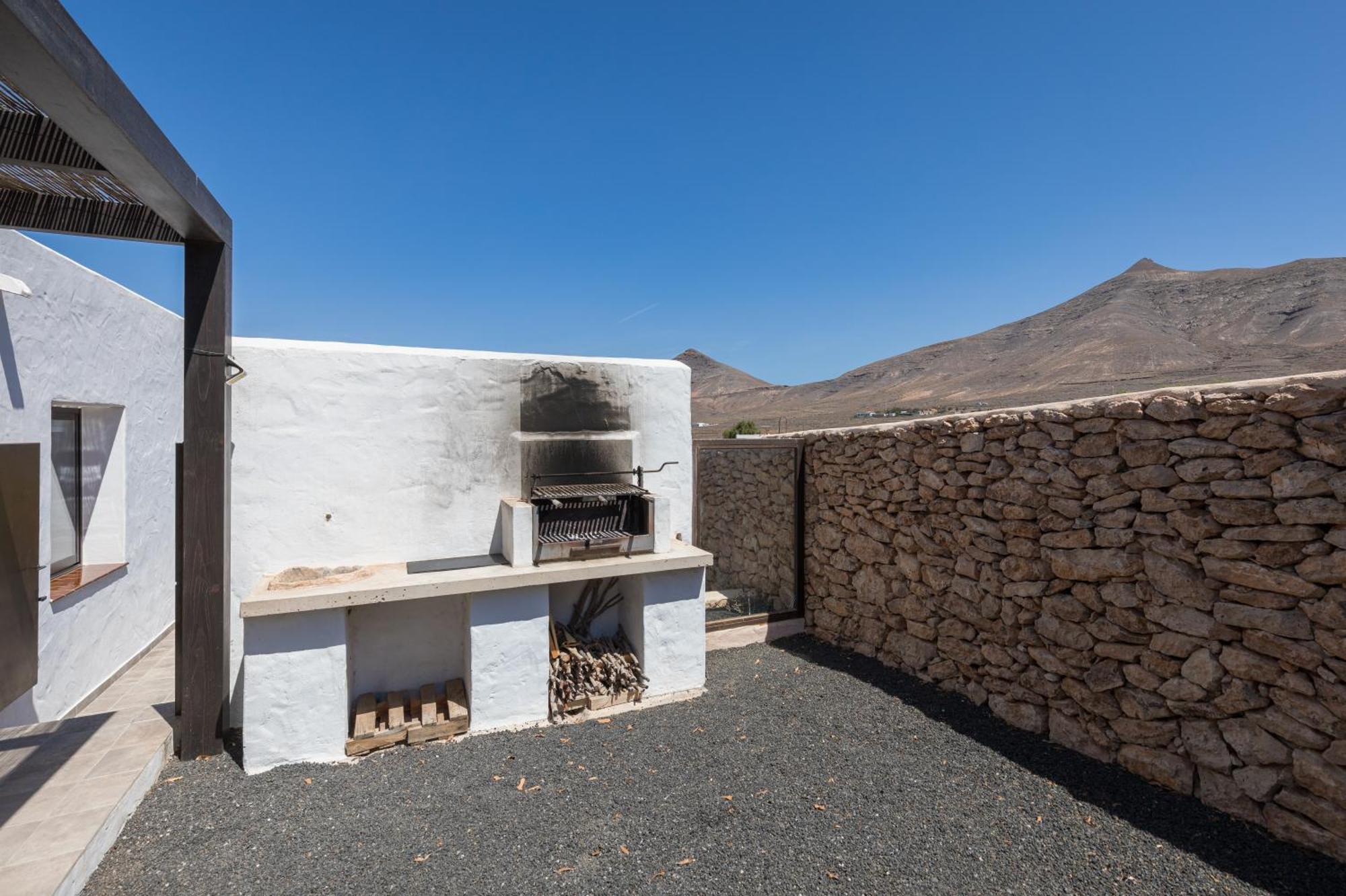 Casa Marisa With Heated Pool & Garden Villa Tindaya Exterior photo